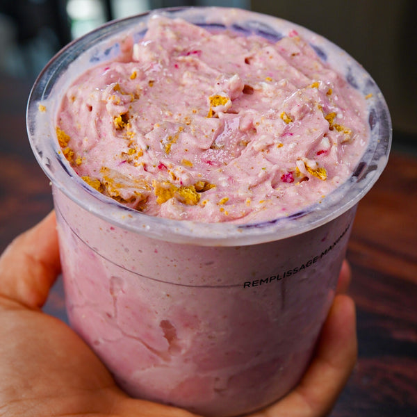 Helado proteico de tarta de queso y fresa de 350 calorías