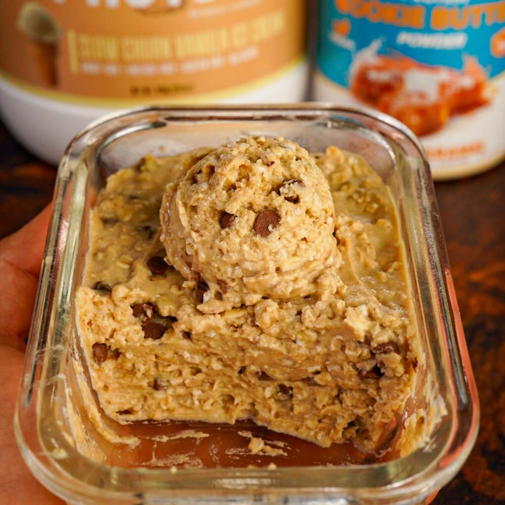 No Bake Protein Oatmeal Chocolate Chip Cookie Dough